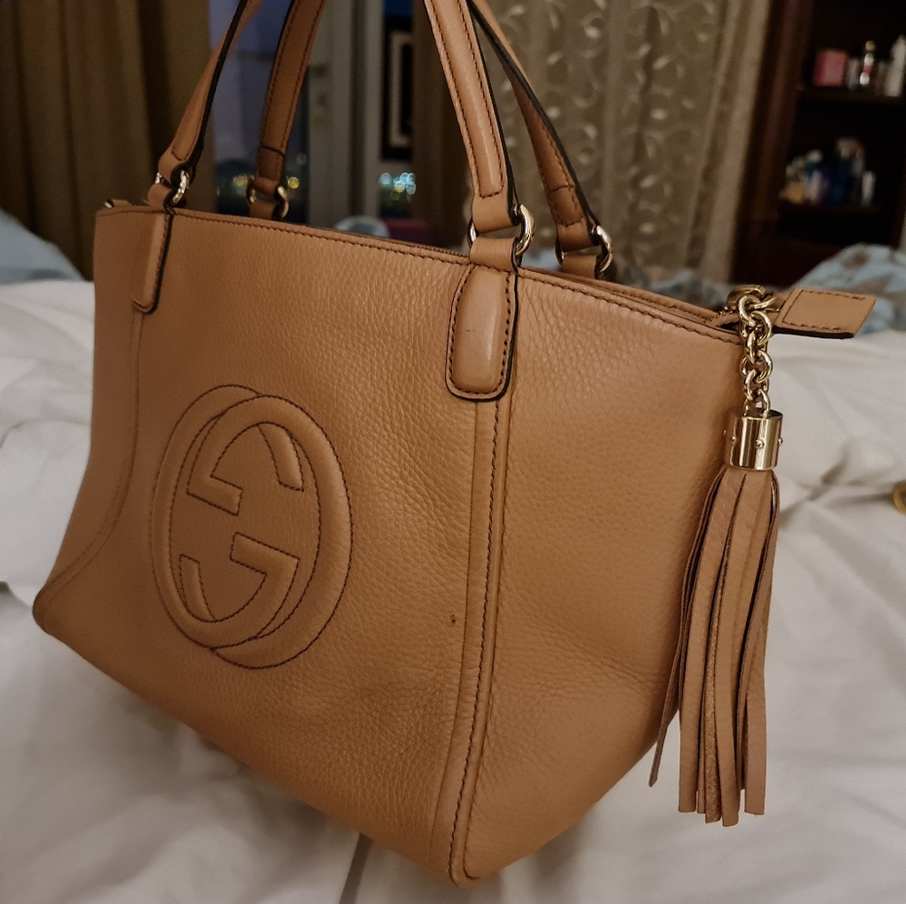 GUCCI Soho Tassel Beige Leather Handbag